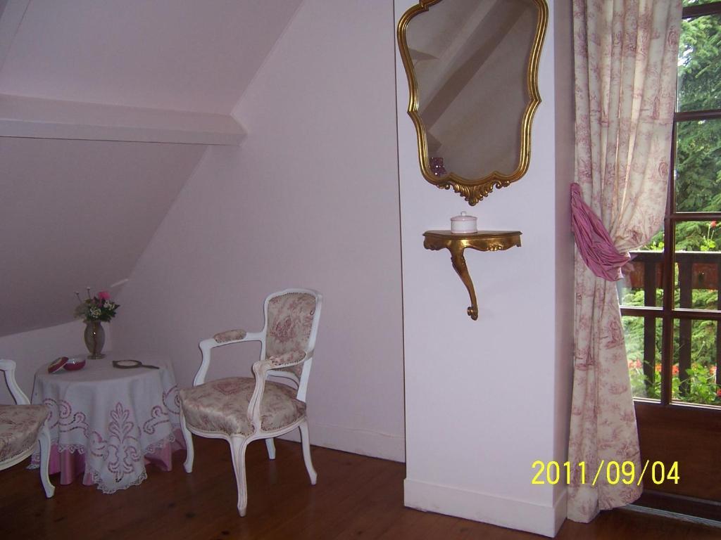 Aux Marguerites Villa Sainte-Genevieve-les-Gasny Room photo